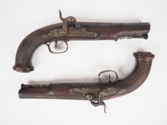 Vente aux enchères Paire de pistolets à silex d'officier 1er Empire anciennement à silex 