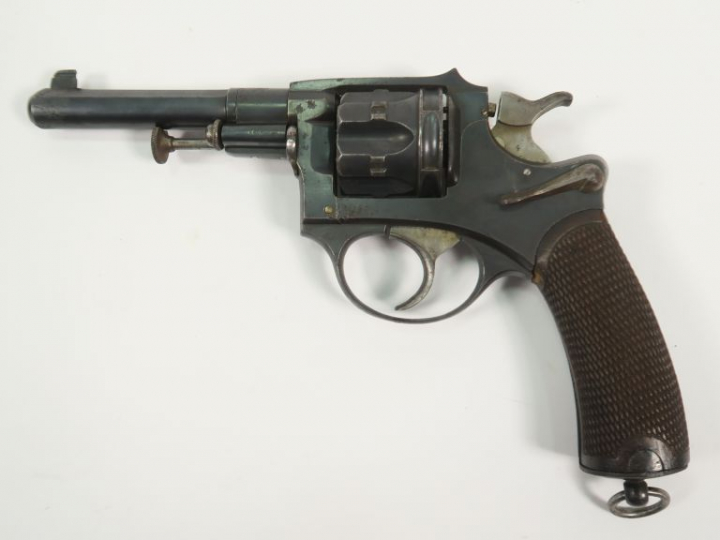 Intéressant révolver à système 1887 civil calibre 8 mm/1892. Arme fabr