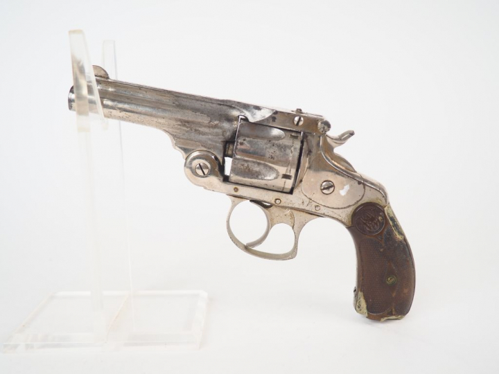 Revolver à brisure Smith   Wesson calibre 38 S W. Arme numéro « 514019