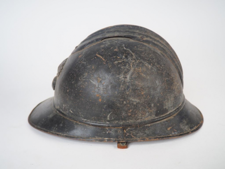 Casque Adrian infanterie modèle 1915, bourguignotte bleu horizon (très