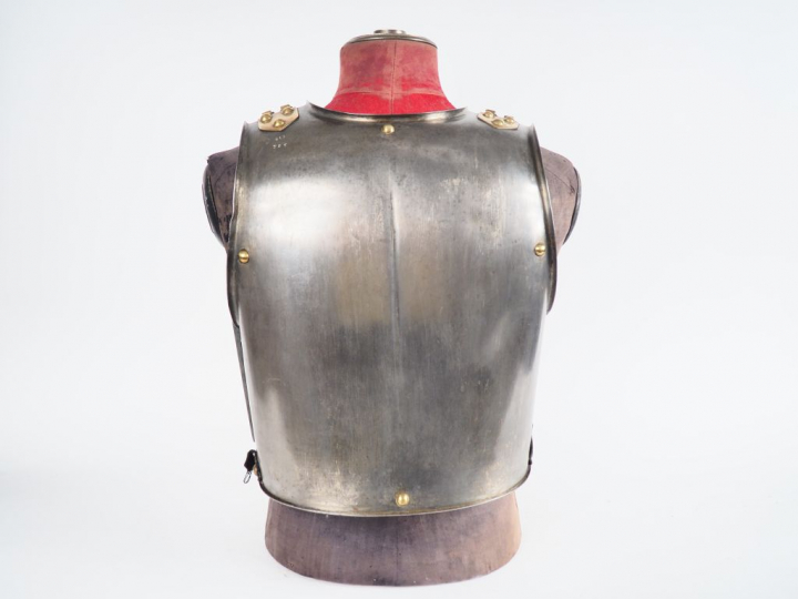Cuirasse troupe de cuirassier modèle 1825. Plastron et dossière en aci