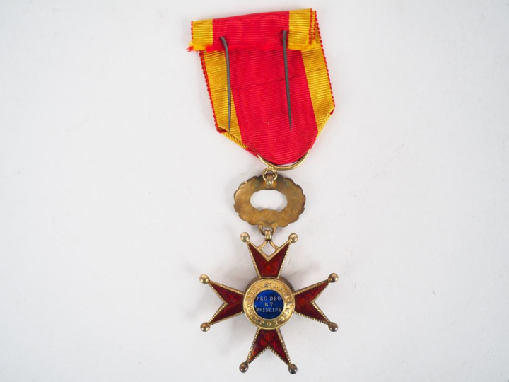 Décoration des états du Vatican, étoile de chevalier de l’ordre de st 