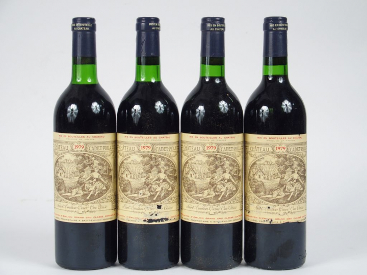 4 BOUTEILLES CHÂTEAU CADET PIOLA ST EMILION GC - 1979 - 1 BG/2 ELA