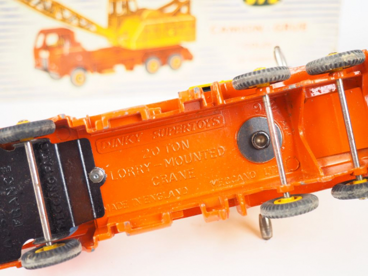 Lot de 2 Supertoys en boite état d'usage pour la boite et état d'usage