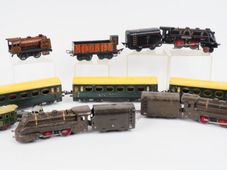 Vente aux enchères Lot de matériel roulant en O de diverses marques, dont :  - Motrice de