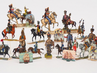 Vente aux enchères Lot de figurines de plastique Historex et Mokarex peints en état d’usa