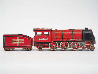 Vente aux enchères Train de planché de marque MC avec son tender, bon état