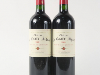 Vente aux enchères 2 BOUTEILLES CHÂTEAU LA GRAVE FIGEAC GC ST EMILION - 2009