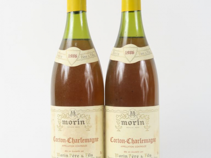 2 BOUTEILLES CORTON CHARLEMAGNE MORIN - 1986 - 4 CM