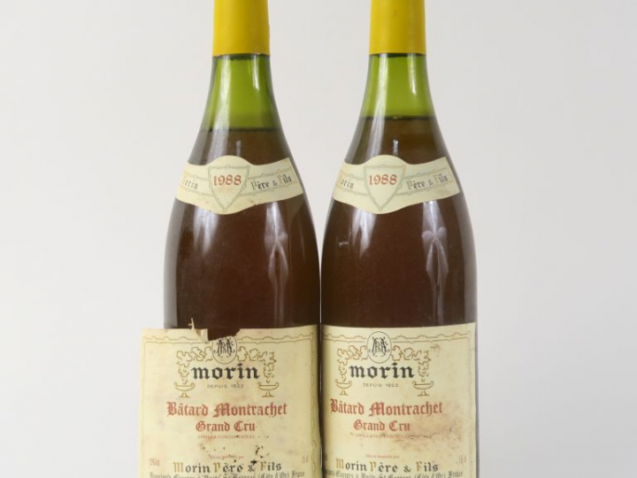 2 BOUTEILLES BATARD MONTRACHET GC MORIN - 1988 - 1 CAPS AB/1 EA