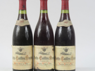 Vente aux enchères 3 BOUTEILLES NUITS CAILLES 1er CRU MORIN - 1982 - 1 ETLA/1 PRÉSUMÉE