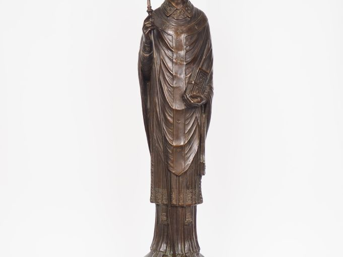 Léon PERREY.  "St Calixte" Grande sculpture en bronze à patine brune. 