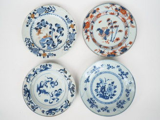 Vente aux enchères Compagnie des Indes, "Imari chinois" XVIIIe siècle,  Lot comprenant qu