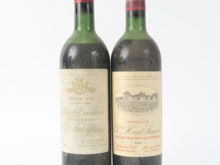 2 BOUTEILLES ST EMILION : 1 CHÂTEAU HAUT SIMARD 1961 HEP-MEP/1 CHÂTEAU