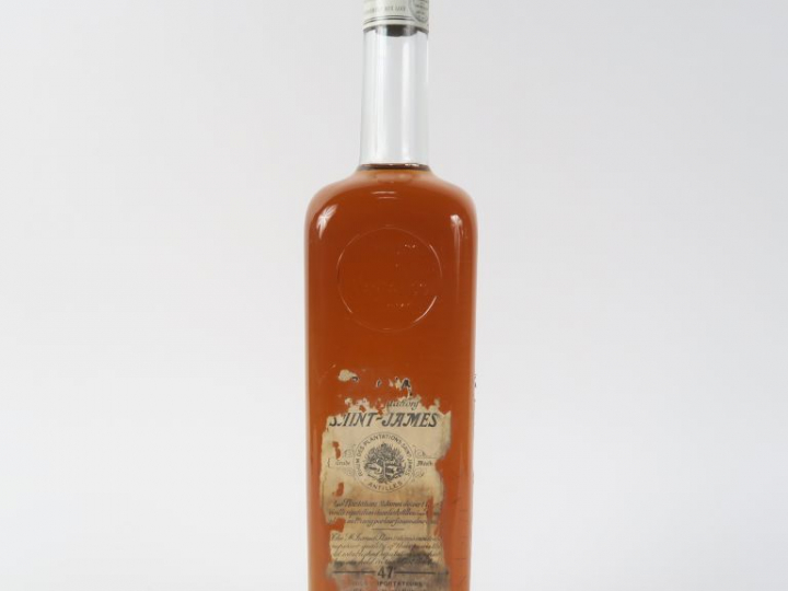 1 VIEILLE BOUTEILLE (1 L) RHUM ST JAMES 47° - EA
