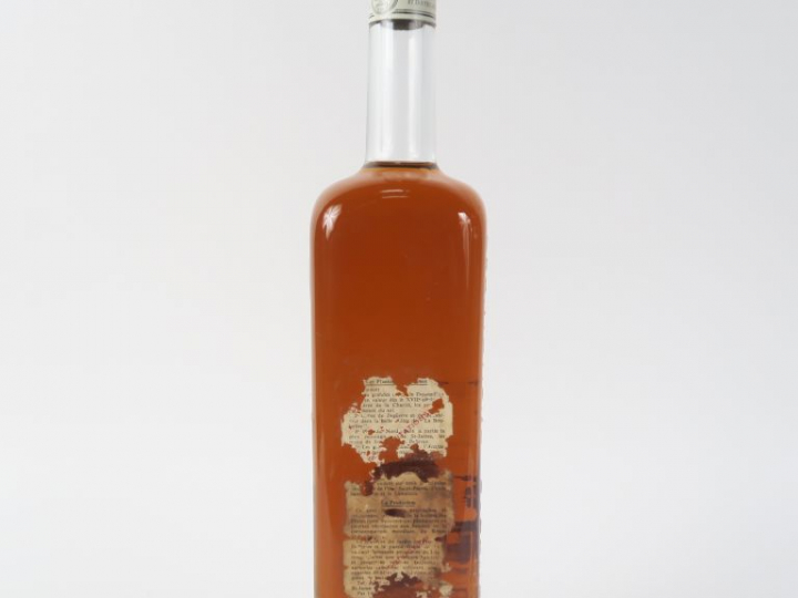 1 VIEILLE BOUTEILLE (1 L) RHUM ST JAMES 47° - EA
