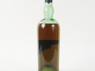 Vente aux enchères 1 BOUTEILLE EAU DE VIE CHARTREUSE PÉRIODE 1941 - SE/CONTRE ETIQUETTE A