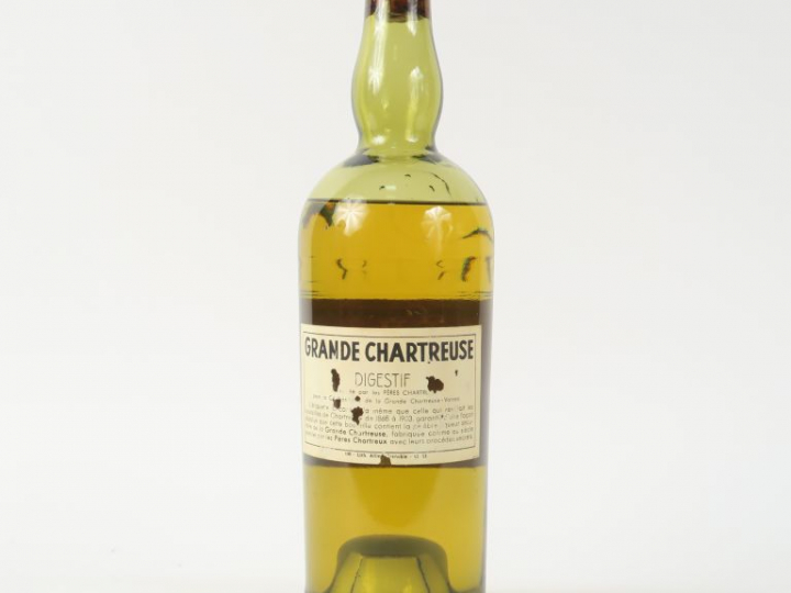 1 BOUTEILLE CHARTREUSE JAUNE PÉRIODE 1951-1956