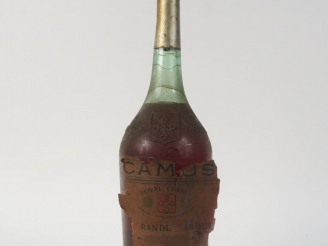 Vente aux enchères 1 MAGNUM COGNAC CAMUS 'LA GRANDE MARQUE' - CAPS DÉCCOUPÉ/EA/BS