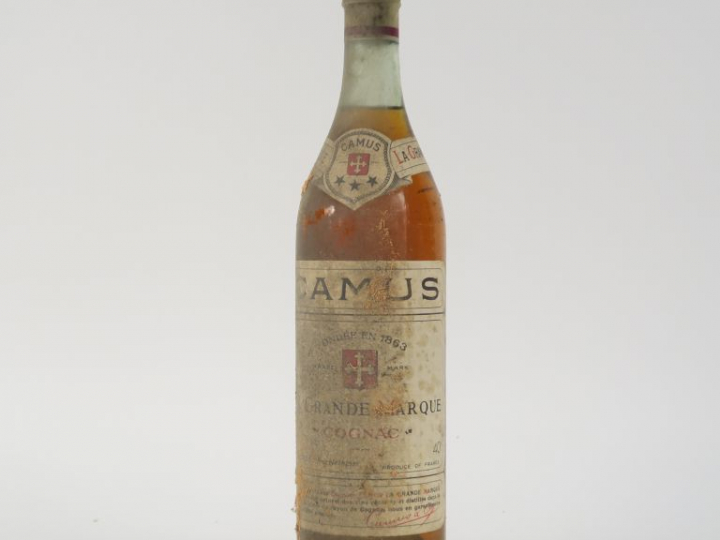 1 VIEILLE BOUTEILLE COGNAC CAMUS 'LA GRANDE MARQUE' - BS