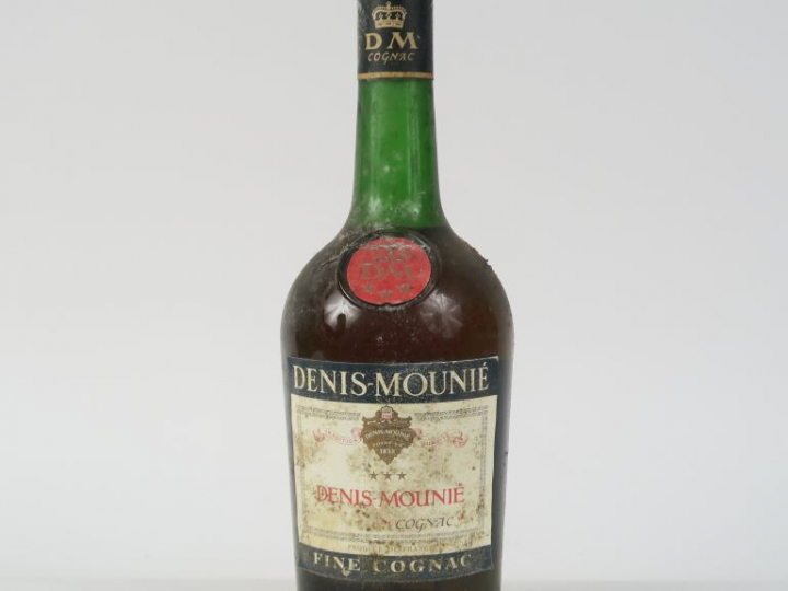 1 VIEILLE BOUTEILLE COGNAC DENIS MOUNIE - BS