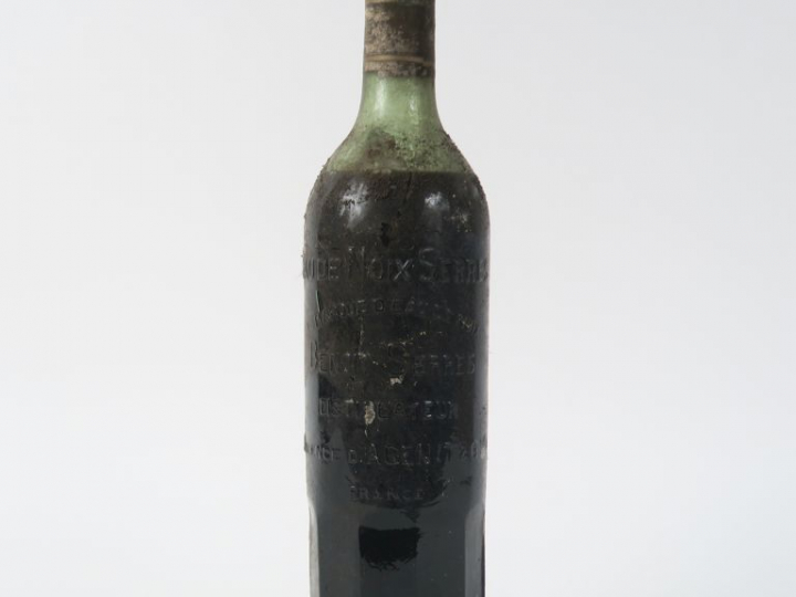 1 VIEILLE BOUTEILLE CREME DE NOIX SERRES - CAPS ETAIN/BS