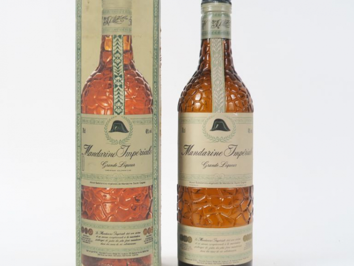 1 BOUTEILLE MANDARINE IMPERIALE 40° - COFFRET