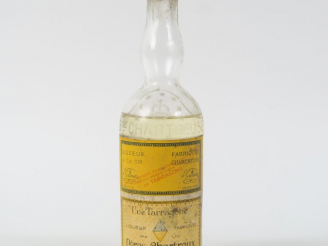 Vente aux enchères 1 BOUTEILLE (25 CL) CHARTREUSE JAUNE PÉRIODE 1936-1941