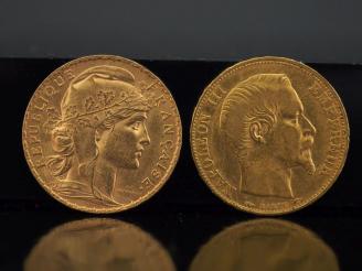 Vente aux enchères Deux pièces de 20 Francs or, 1854-A et 1904. FRAIS ACHETEURS 10% HT.  
