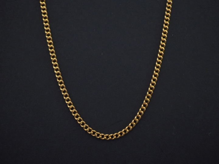 Chaine en or jaune, maille gourmette. Long. 53,5 cm Poids. 10,65 g   