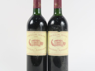 Vente aux enchères 2 BOUTEILLES PAVILLON ROUGE DU CHÂTEAU MARGAUX - 1987 - LB