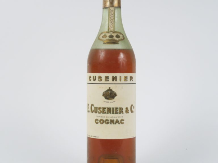 1 VIEILLE BOUTEILLE COGNAC E. CUSENIER   CIE - NIVEAU BAS