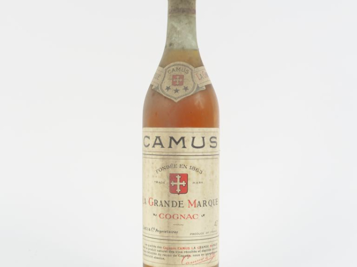 1 VIEILLE BOUTEILLE COGNAC CAMUS 'LA GRANDE MARQUE' - BS