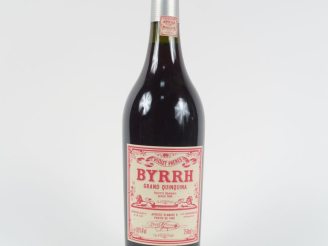 Vente aux enchères 1 BOUTEILLE (75 CL) BYRRH 'GRAND QUIQUINA' VIOLET FRERES