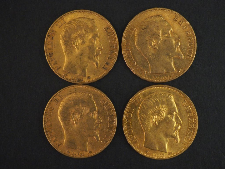 Quatre pièces de 20 Francs or, 1855-BB (x1) et 1856-A (x3). FRAIS ACHE