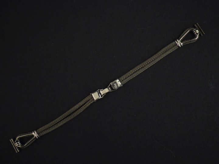 MAXIMA,  Montre bracelet de dame de style Art déco, boitier or blanc 5