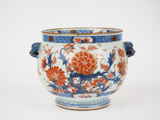 Vente aux enchères Chine Compagnie des Indes XVIIIème. Rafraichissoir en porcelaine  à dé