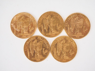 Vente aux enchères Cinq pièces de 20 Francs or, 1893-A (x4) et 1894-A. FRAIS ACHETEURS 10