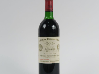 Vente aux enchères 1 BOUTEILLE CHÂTEAU CHEVAL BLANC 1er GCC ST EMILION - 1974 - BG/LB