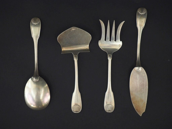 Nécessaire à douceur en argent 925, poinçon Minerve, modèle à double c
