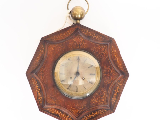 Vente aux enchères Cartel d'applique Restauration en marqueterie, à décor de rinceaux de 