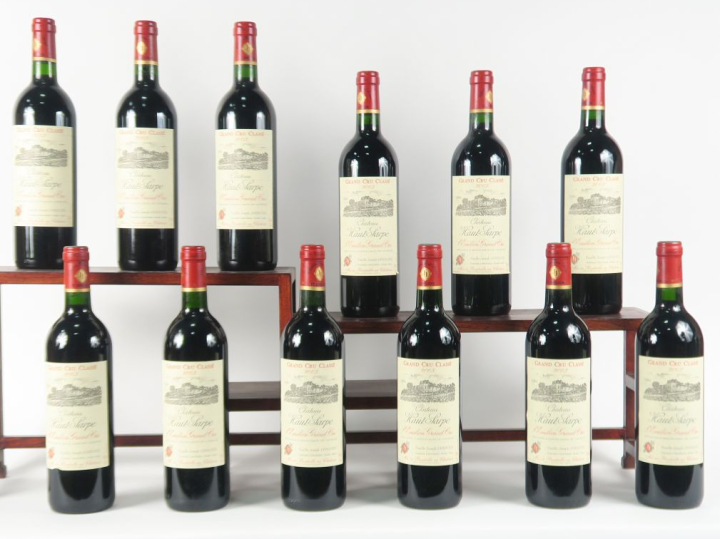 12 BOUTEILLES CHÂTEAU HAUT SARPE GC ST EMILION - 2003 - CBO
