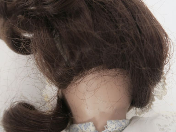 Poupée hybride tête de fabrication allemande marquée 44-29, yeux fixes