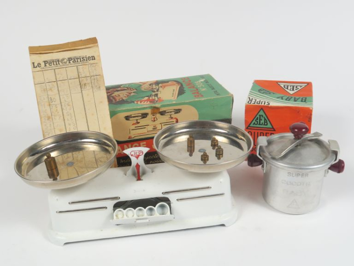 Lot comprenant: super cocotte SEB en boite d’origine et balance JEP N°