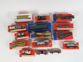 Vente aux enchères Lot de matériel roulant HO de marque Jouef en boite :  11 wagons de ma