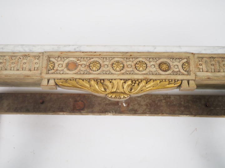 Console Napoléon III de style Louis XVI  en bois laqué, gris et doré à