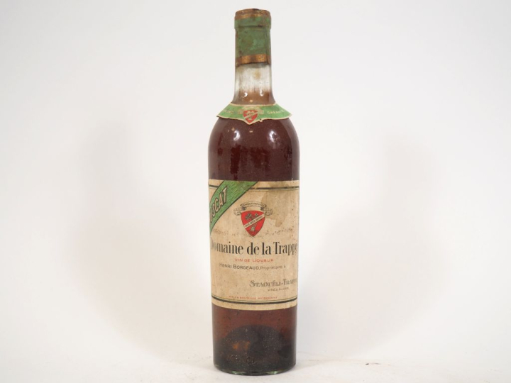 1 VIEILLE BOUTEILLE MUSCAT DOMAINE DE LA TRAPPE HENRI BORGEAUD - BS