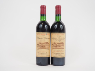 Vente aux enchères 2 BOUTEILLES CHÂTEAU BOUSCAUT CC GRAVES - 1970 - 1 BG/1 LB/BOUCHONS LÉ