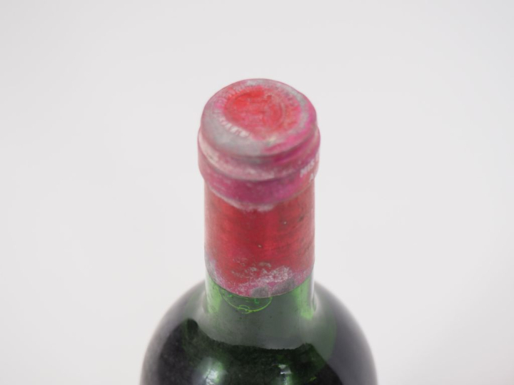 1 BOUTEILLE PETRUS POMEROL - 1974 - HEP/ETA