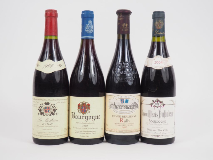 4 BOUTEILLES : 1 VOLNAY LA MOTHIÈRE P. LAFOREST 1999/1 BOURGOGNE 2000/